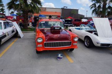 Hooter's Webster Car Show 2014