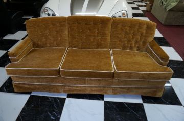 Old School Couch _1