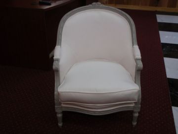 White Sitting Chair